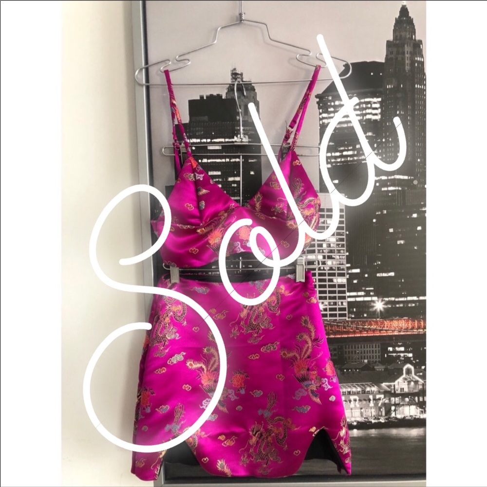 Dragon print, fuschia skirt & bralette set 💜
